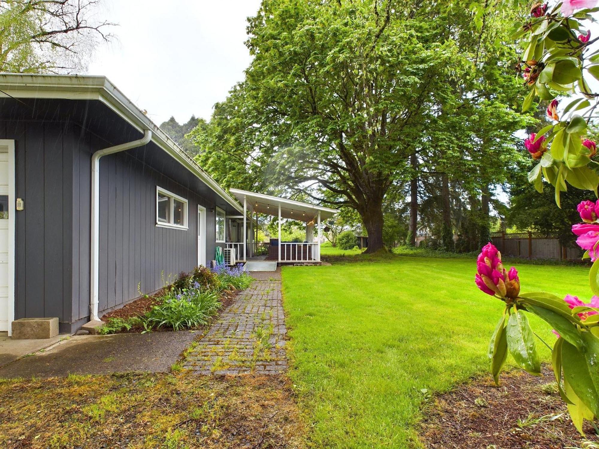Modern Boho Retreat Villa Corvallis Exterior photo